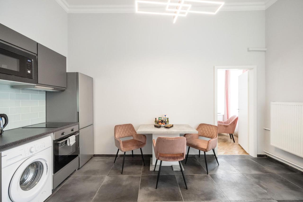 بودابست Prime Star Fashion Street Modern Luxury Apartments المظهر الخارجي الصورة